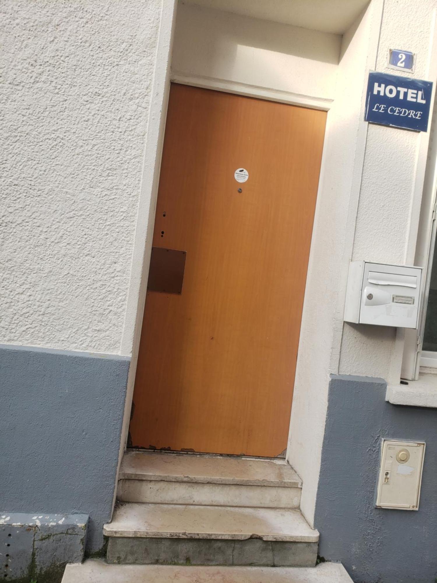 Le Cedre Hotel Saint-Denis  Kültér fotó